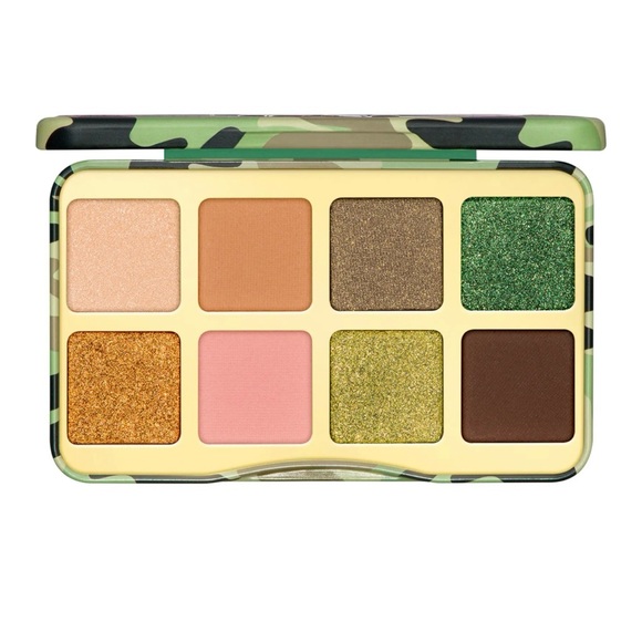 Too Faced Major Love Mini Eyeshadow Palette - Picture 11 of 12